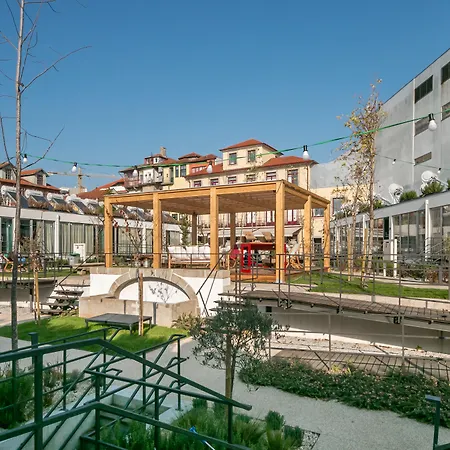 Hotel Selina