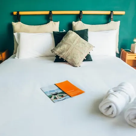 Selina Hotel 3*