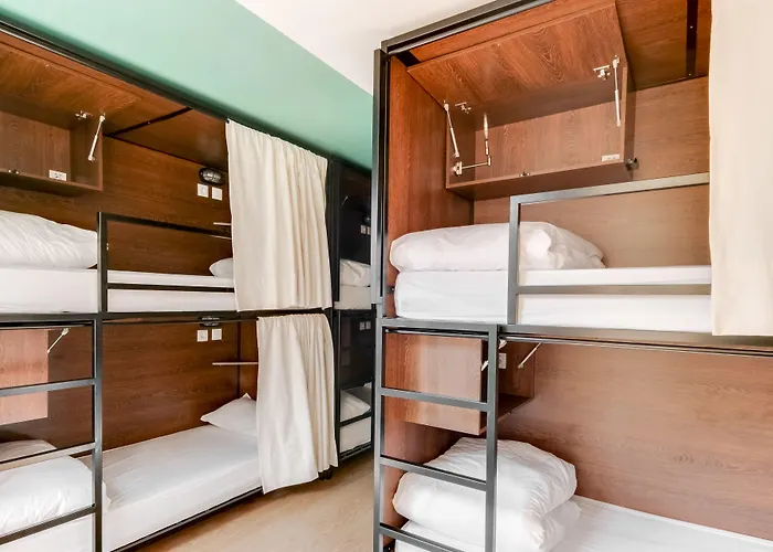 Chic&Basic Tokyo Hoose Ξενοδοχείο 3*