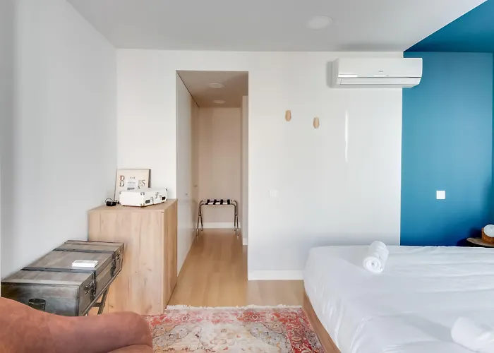 Chic&Basic Tokyo Hoose Πόρτο