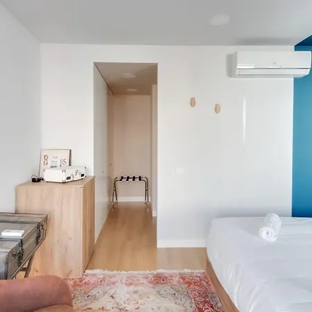 Chic&basic Tokyo Hoose Porto