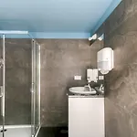 Chic&basic Tokyo Hoose Porto