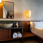 chic&basic Tokyo Hoose Hotel Porto