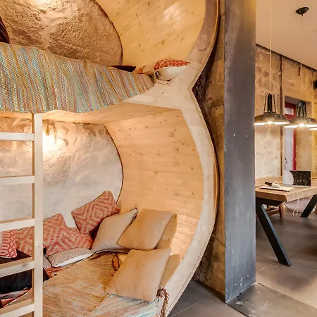Chic&basic Tokyo Hoose