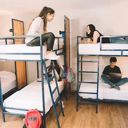 Chic&basic Tokyo Hoose 3* Oporto