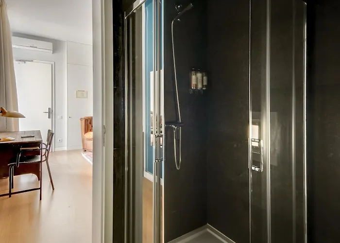 Chic&Basic Tokyo Hoose