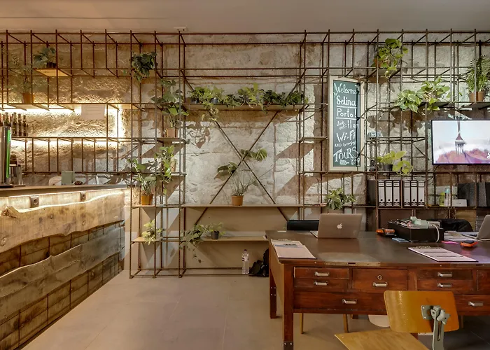 Chic&Basic Tokyo Hoose Πόρτο