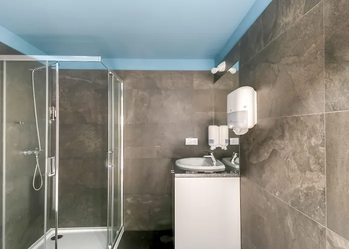 Chic&Basic Tokyo Hoose Πόρτο