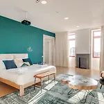 Hotel Chic&Basic Tokyo Hoose 3*