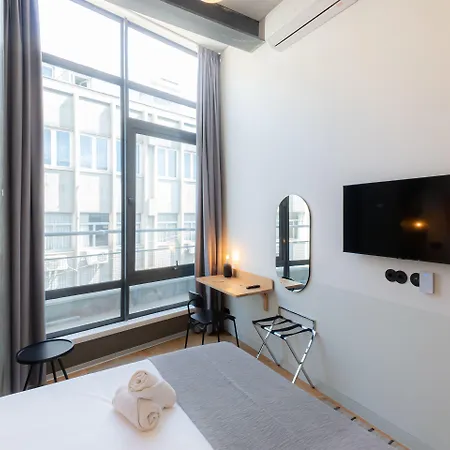 Chic&basic Tokyo Hoose 3* Порту