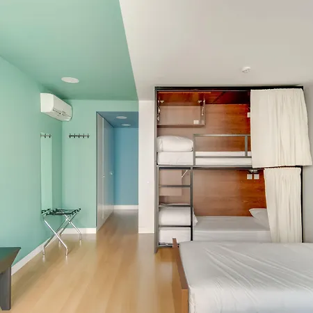 Chic&basic Tokyo Hoose 3* 波尔图